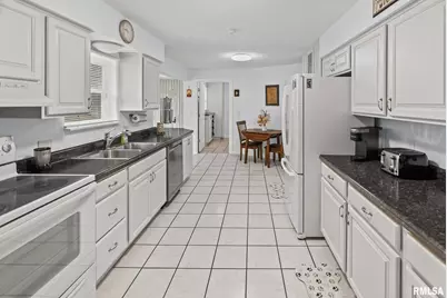 521 Marquis Avenue, Centralia, IL 62801 - Photo 20