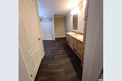 16035 Caplinger Pond Road, Marion, IL 62959 - Photo 12