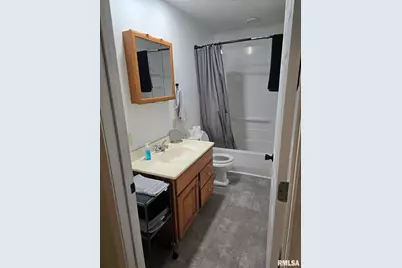 505 S 2nd Street, Marion, IL 62959 - Photo 8