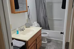 505 S 2nd St, Marion, IL 62959 - Photo 8