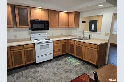 505 S 2nd Street, Marion, IL 62959 - Photo 6