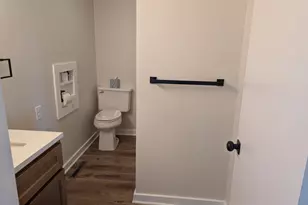 515 S 6th St, Earlville, IL 62932 - Photo 20