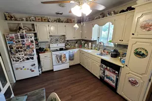 1133 W Boone St, Salem, IL 62881 - Photo 18