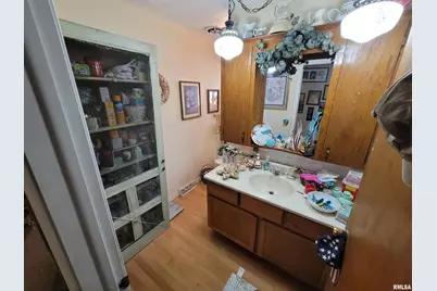 1133 W Boone Street, Salem, IL 62881 - Photo 12