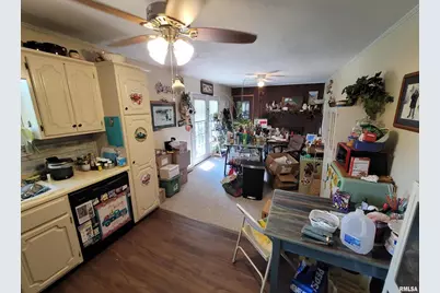 1133 W Boone Street, Salem, IL 62881 - Photo 10