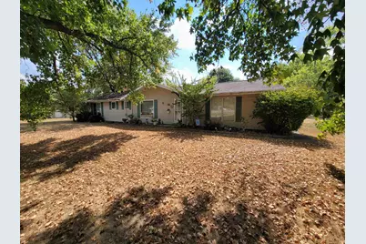 1133 W Boone Street, Salem, IL 62881 - Photo 1