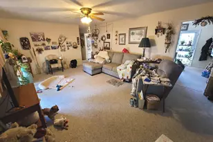 1133 W Boone St, Salem, IL 62881 - Photo 10