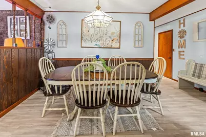 17 Crestwood Drive, Centralia, IL 62801 - Photo 16