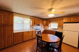 1810 S Hwy 142 Hwy, Eldorado, IL 62930 - Photo 28