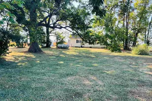 1810 S Hwy 142 Hwy, Eldorado, IL 62930 - Photo 16