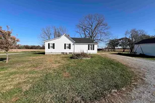 1810 S Hwy 142 Hwy, Eldorado, IL 62930 - Photo 26