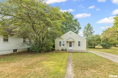 721 W Whittaker Street, Salem, IL 62881 - Photo 4