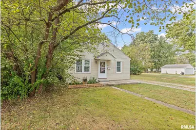 721 W Whittaker Street, Salem, IL 62881 - Photo 1