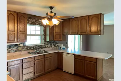 12 Hickory Street, Nashville, IL 62263 - Photo 20