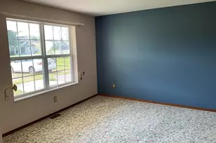 12 Hickory St, Nashville, IL 62263 - Photo 14