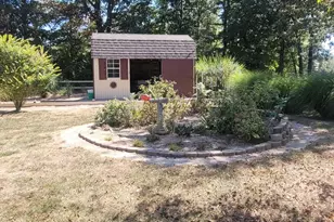 1670 Woods Ln, Centralia, IL 62801 - Photo 20