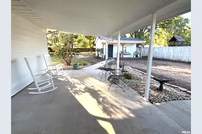 2633 S Broadway Avenue, Salem, IL 62881 - Photo 4