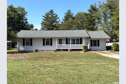 2633 S Broadway Avenue, Salem, IL 62881 - Photo 1