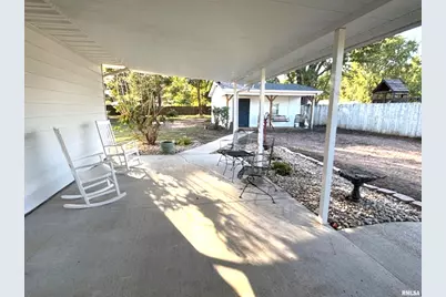 2633 S Broadway Avenue, Salem, IL 62881 - Photo 4