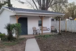 2633 S Broadway Ave, Salem, IL 62881 - Photo 38