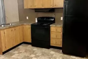 615 Liberty Rd, Harrisburg, IL 62946 - Photo 6