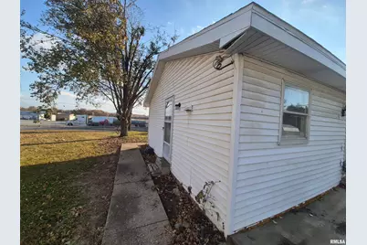 802 Dillard St Street, Eldorado, IL 62930 - Photo 20