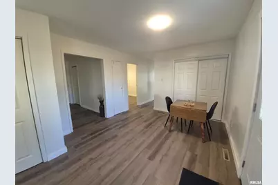 802 Dillard St Street, Eldorado, IL 62930 - Photo 10