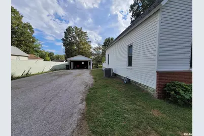 405 Saint Clair Street, Odin, IL 62870 - Photo 38