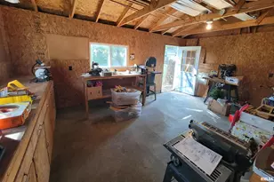 405 St Clair St, Odin, IL 62870 - Photo 30