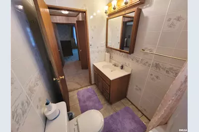 405 Saint Clair Street, Odin, IL 62870 - Photo 22