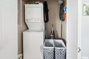 2109 N Broadway Ave, Salem, IL 62881 - Photo 30