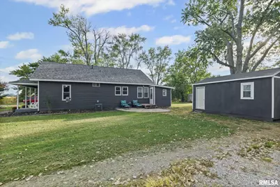 2109 N Broadway Avenue, Salem, IL 62881 - Photo 6