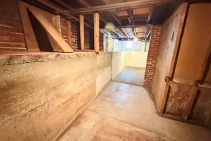 18 S Mill St, Harrisburg, IL 62946 - Photo 34