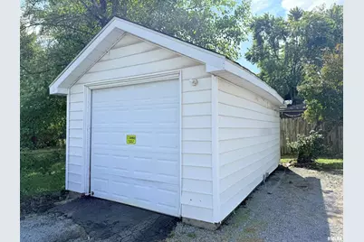 18 S Mill Street, Harrisburg, IL 62946 - Photo 4