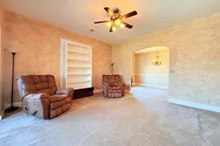 18 S Mill St, Harrisburg, IL 62946 - Photo 10