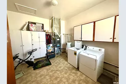 420 W 3rd Street, Centralia, IL 62801 - Photo 10