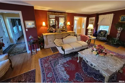 321 W Boone Street, Salem, IL 62881 - Photo 10