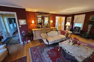 321 W Boone St, Salem, IL 62881 - Photo 10