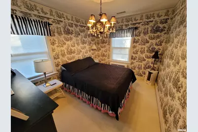 321 W Boone Street, Salem, IL 62881 - Photo 22