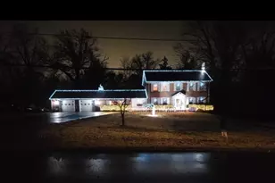 321 W Boone St, Salem, IL 62881 - Photo 46