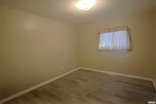 11 Ridge Rd, Centralia, IL 62801 - Photo 16