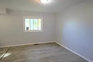 11 Ridge Rd, Centralia, IL 62801 - Photo 12