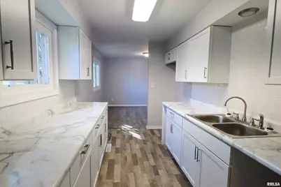 11 Ridge Road, Centralia, IL 62801 - Photo 8