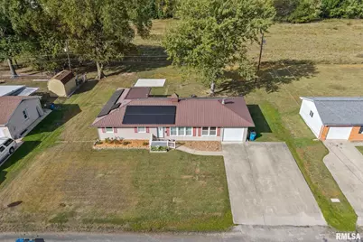 8 Ronnies Terrace, Centralia, IL 62801 - Photo 1