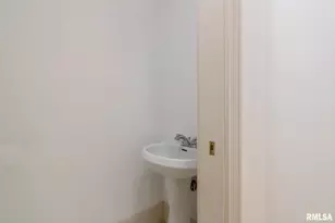 12 Clearlake Dr, Centralia, IL 62081 - Photo 46