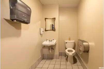 1329 Walnut Street, Murphysboro, IL 62966 - Photo 14