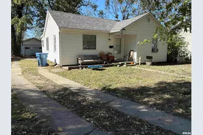 1210 S Hickory Street, Centralia, IL 62801 - Photo 2