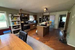 3152 Hotze Rd Rd, Salem, IL 62881 - Photo 4