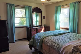 901 Locust St, Vienna, IL 62995 - Photo 20