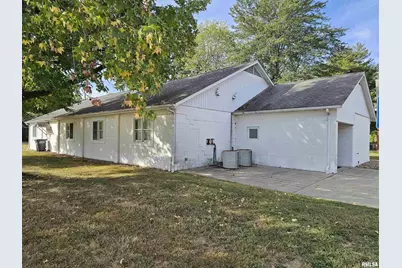 705 W Main Street, Dahlgren, IL 62828 - Photo 26